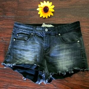 Altars States Black Jeans Shorts 🌟